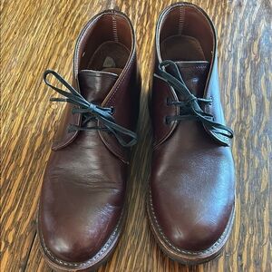Brown Leather Chukka Boots with Minimalist Design